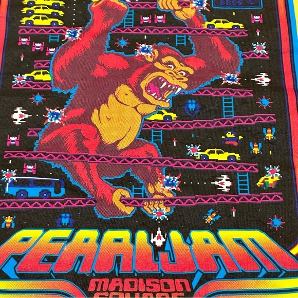 Pearl Jam rare 2010 Madison square garden Hanes authentic concert tee Ames bros - Picture 5 of 15